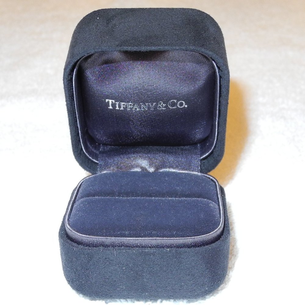 Tiffany & Co Black Felt Ring Box